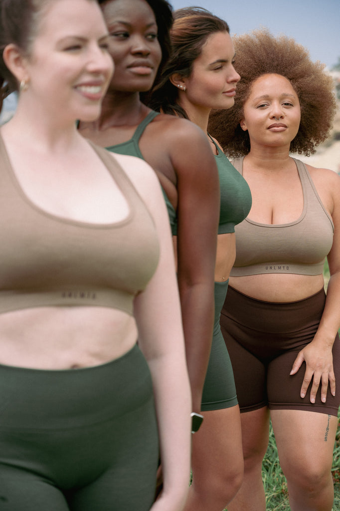 Espresso Airlift Energy High-Waist Seamless Shorts 5" - UNLMTD Active + Lounge